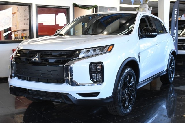 2026 Mitsubishi Outlander Sport 2.0 LE AWC CVT's photo