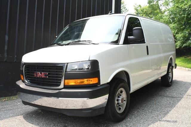 2025 GMC Savana Cargo Van