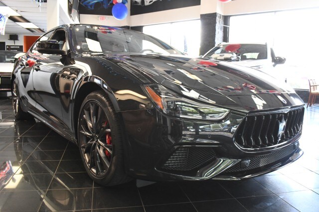 2022 Maserati Ghibli Modena Q4 photo 3