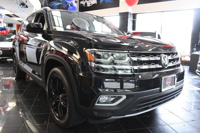 2020 Volkswagen Atlas V6 SEL photo 3