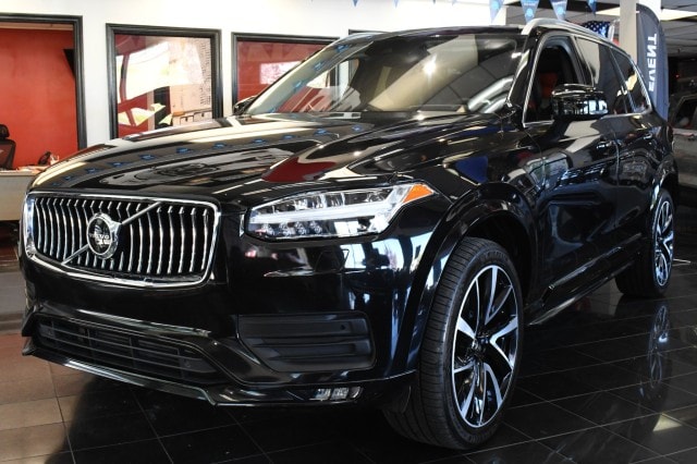 2020 Volvo XC90 T6 Momentum 6 Passenger AWD's photo