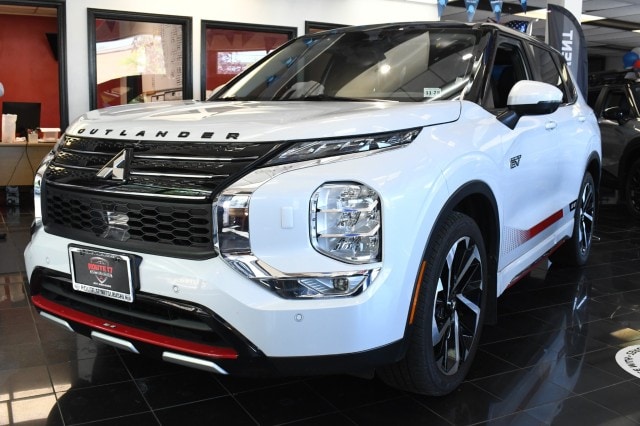 2023 Mitsubishi Outlander Plug-in Hybrid RALLIART S-AWC's photo