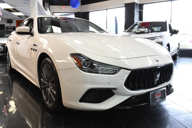2022 Maserati Ghibli Modena Q4 photo 3