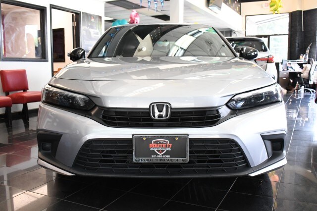 2022 Honda Civic Sport photo 2