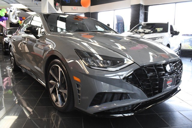 2022 Hyundai Sonata SEL Plus photo 3