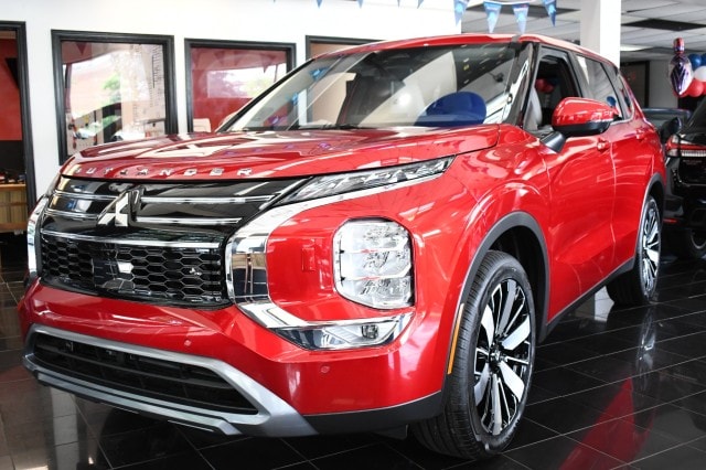 2025 Mitsubishi Outlander SUV 