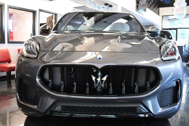 2023 Maserati Grecale Modena photo 2