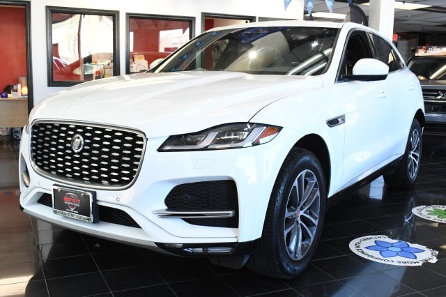 2022 Jaguar F-PACE P250 S's photo