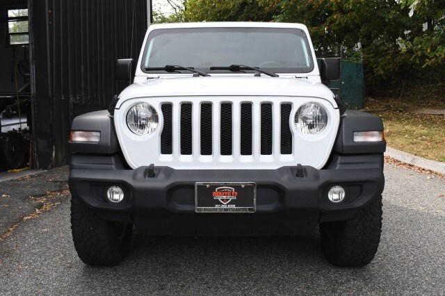 2018 Jeep Wrangler Sport photo 2