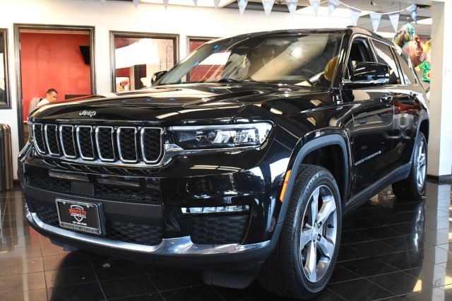 2021 Jeep Grand Cherokee L Limited's photo