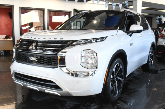 2025 Mitsubishi Outlander Plug-in Hybrid