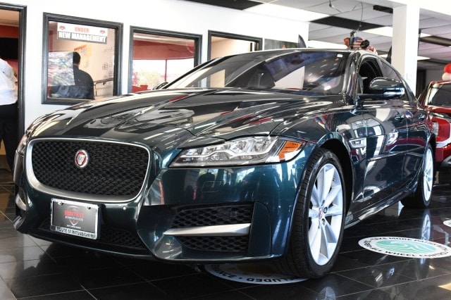 2016 Jaguar XF 35t AWD R-Sport's photo
