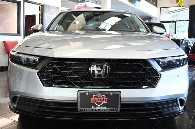 2023 Honda Accord Hybrid EX-L photo 2