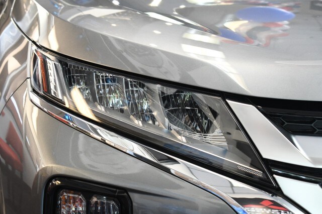 2024 Mitsubishi Outlander Sport LE photo 4