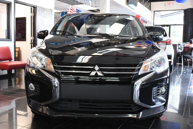 2023 Mitsubishi Mirage G4 ES photo 2