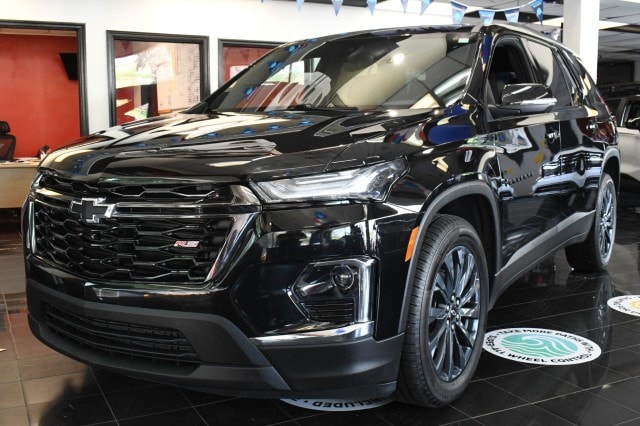2023 Chevrolet Traverse AWD RS's photo