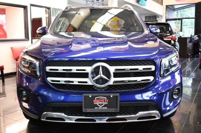 2021 Mercedes Benz GLB 250 4MATIC photo 2