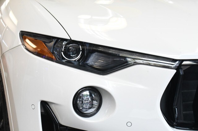 2022 Maserati Levante GT photo 4