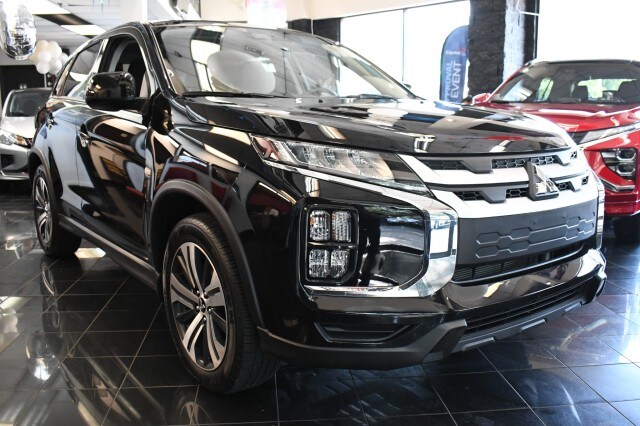 2024 Mitsubishi Outlander Sport ES photo 3