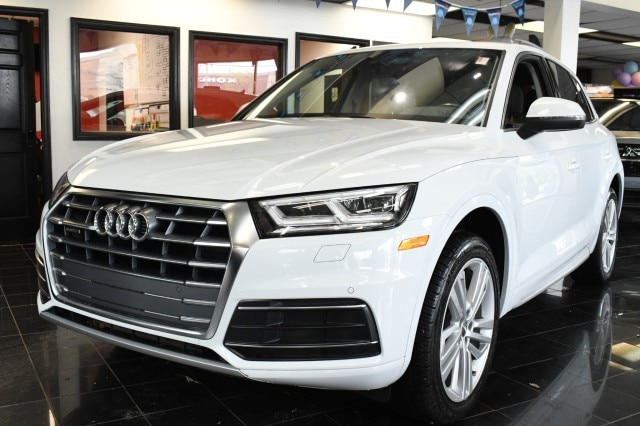 2019 Audi Q5 Premium Plus