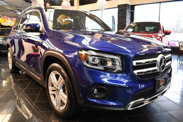 2021 Mercedes Benz GLB 250 4MATIC photo 3