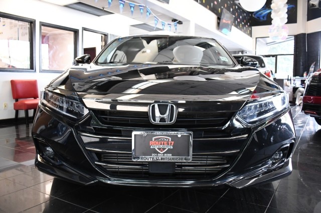 Used 2021 Honda Accord Sport SE with VIN 1HGCV1F41MA118963 for sale in Kansas City