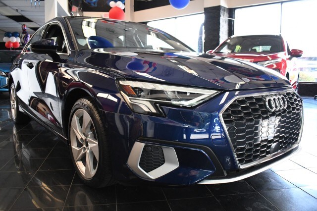 2022 Audi A3 40 Premium photo 3