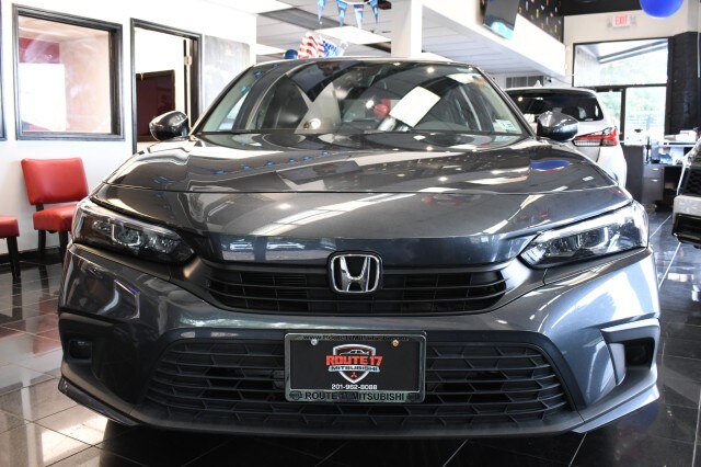 2022 Honda Civic LX photo 2