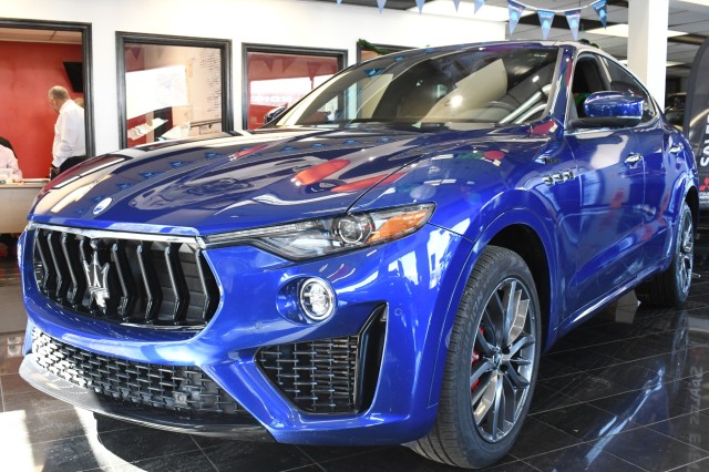 2022 Maserati Levante Modena's photo