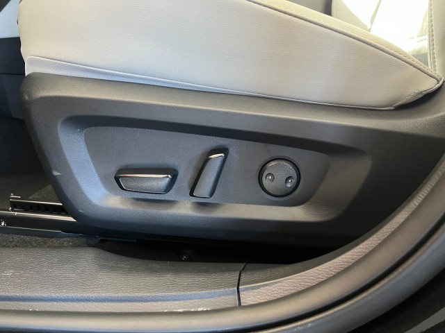 2026 Mitsubishi Outlander SE - Photo 19