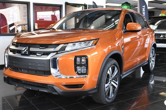 2026 Mitsubishi Outlander Sport 2.0 SE AWC CVT's photo