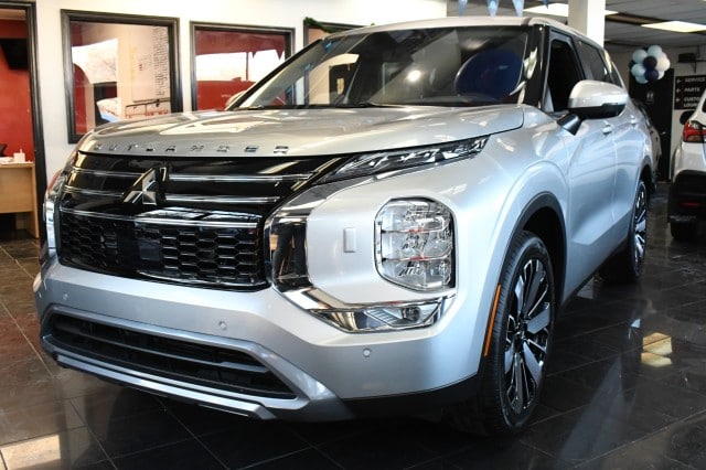 2026 Mitsubishi Outlander