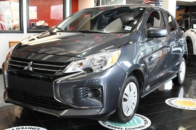 2024 Mitsubishi Mirage ES CVT's photo