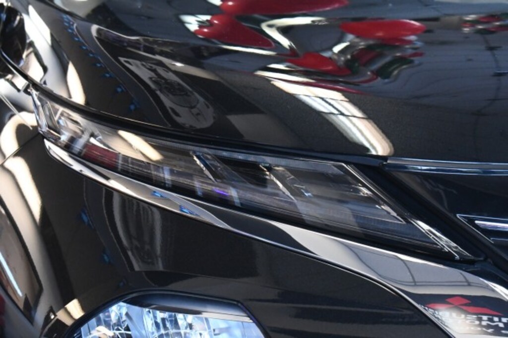 Used 2024 Mitsubishi Outlander PHEV SE SUV