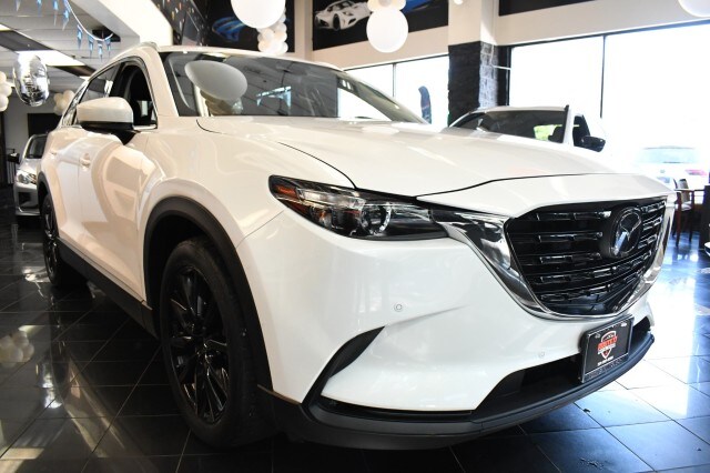 2022 Mazda CX-9 Touring photo 3