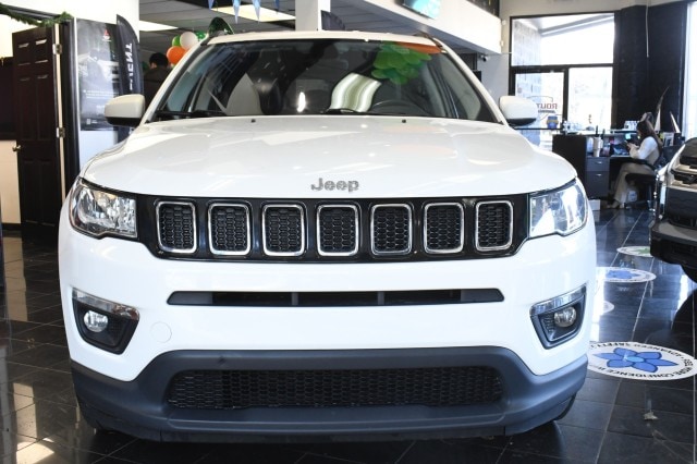 Used 2018 Jeep Compass Latitude with VIN 3C4NJDBB4JT423130 for sale in Ramsey, NJ