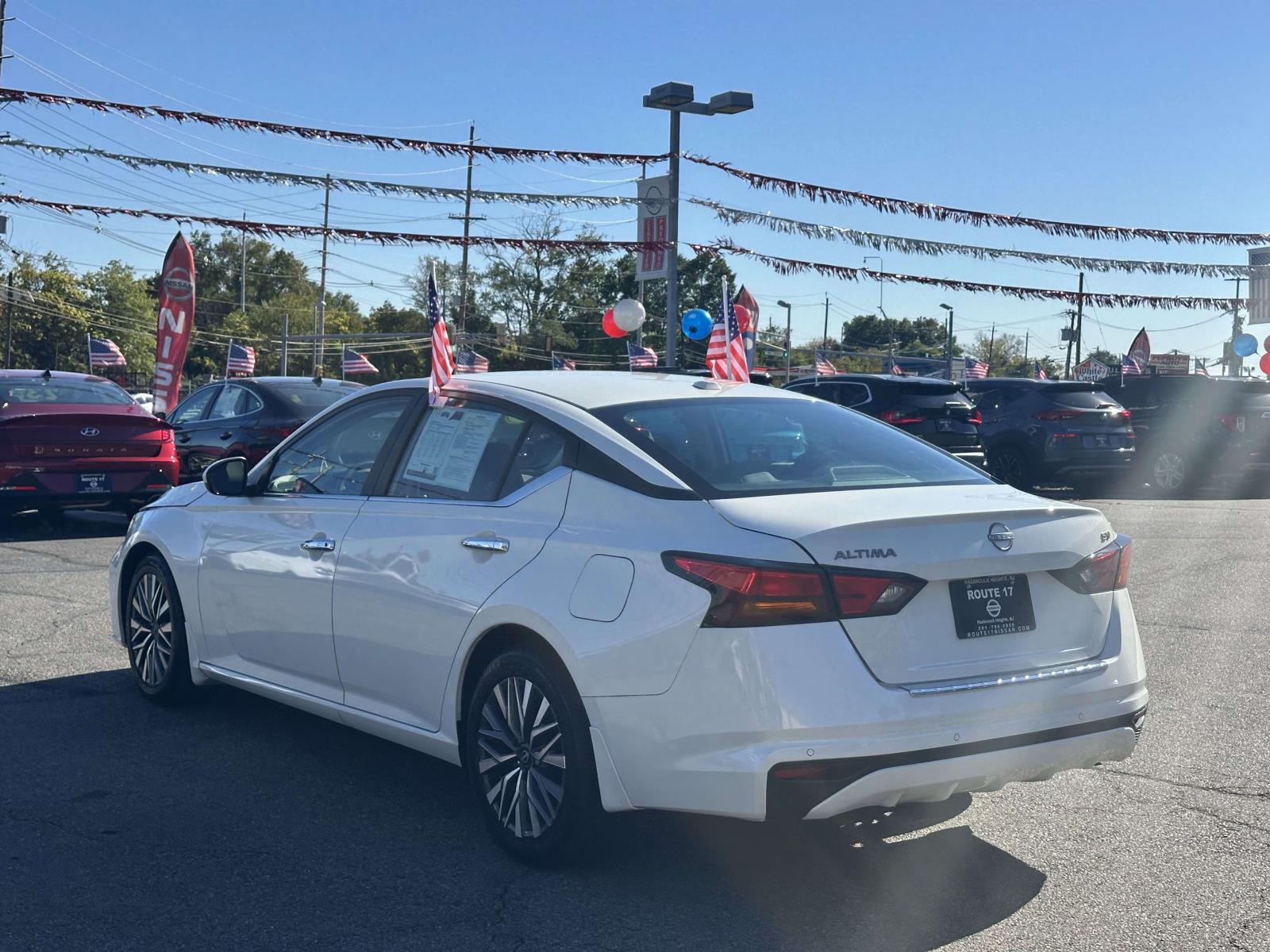 2023 Nissan Altima 2.5 SV photo 3