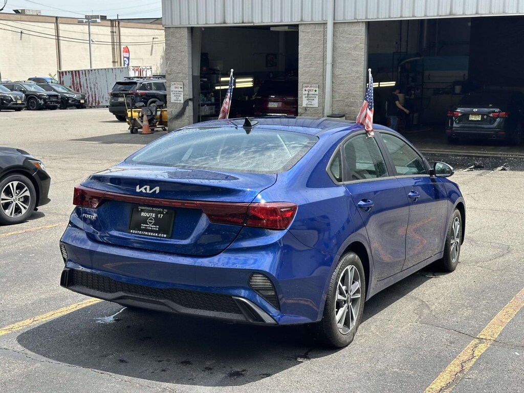 Used 2023 Kia Forte LXS Sedan