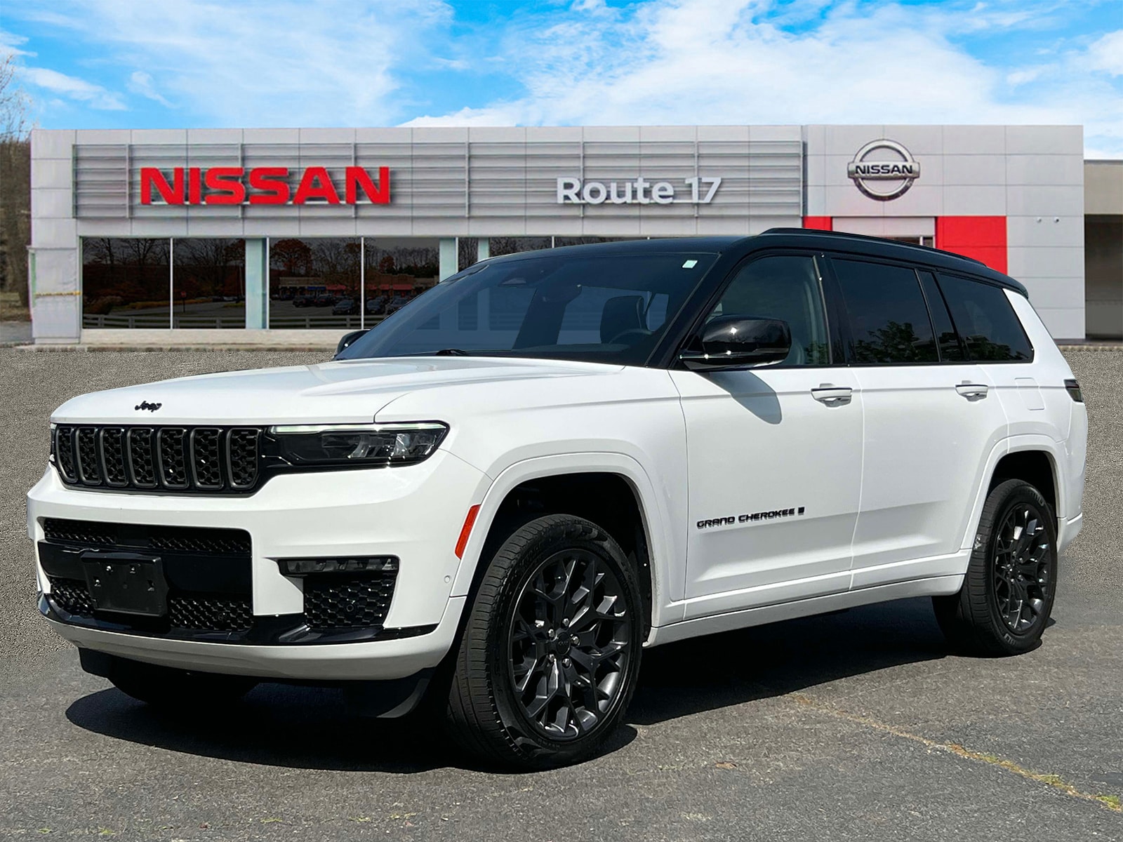 Used 2023 Jeep Grand Cherokee L Summit with VIN 1C4RJKEG8P8102583 for sale in Hasbrouck Heights, NJ