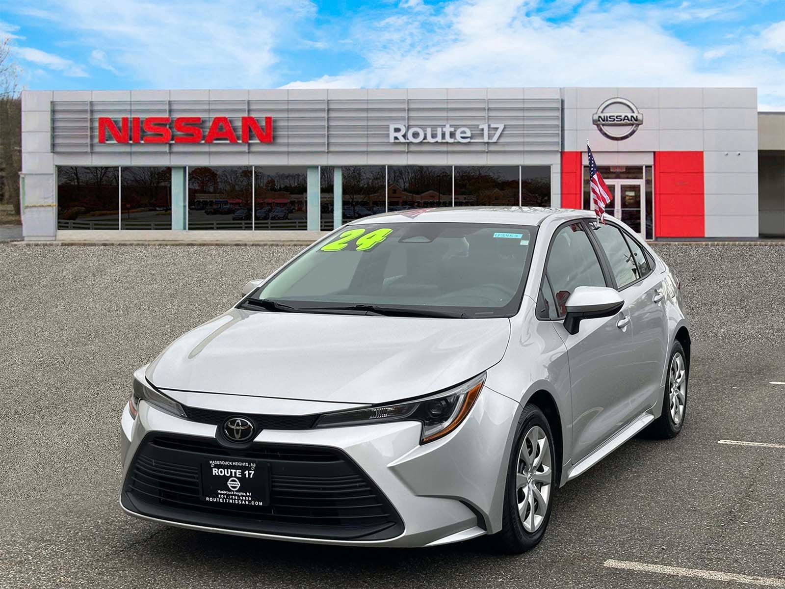 Used 2024 Toyota Corolla LE with VIN 5YFB4MDE3RP124714 for sale in Hasbrouck Heights, NJ