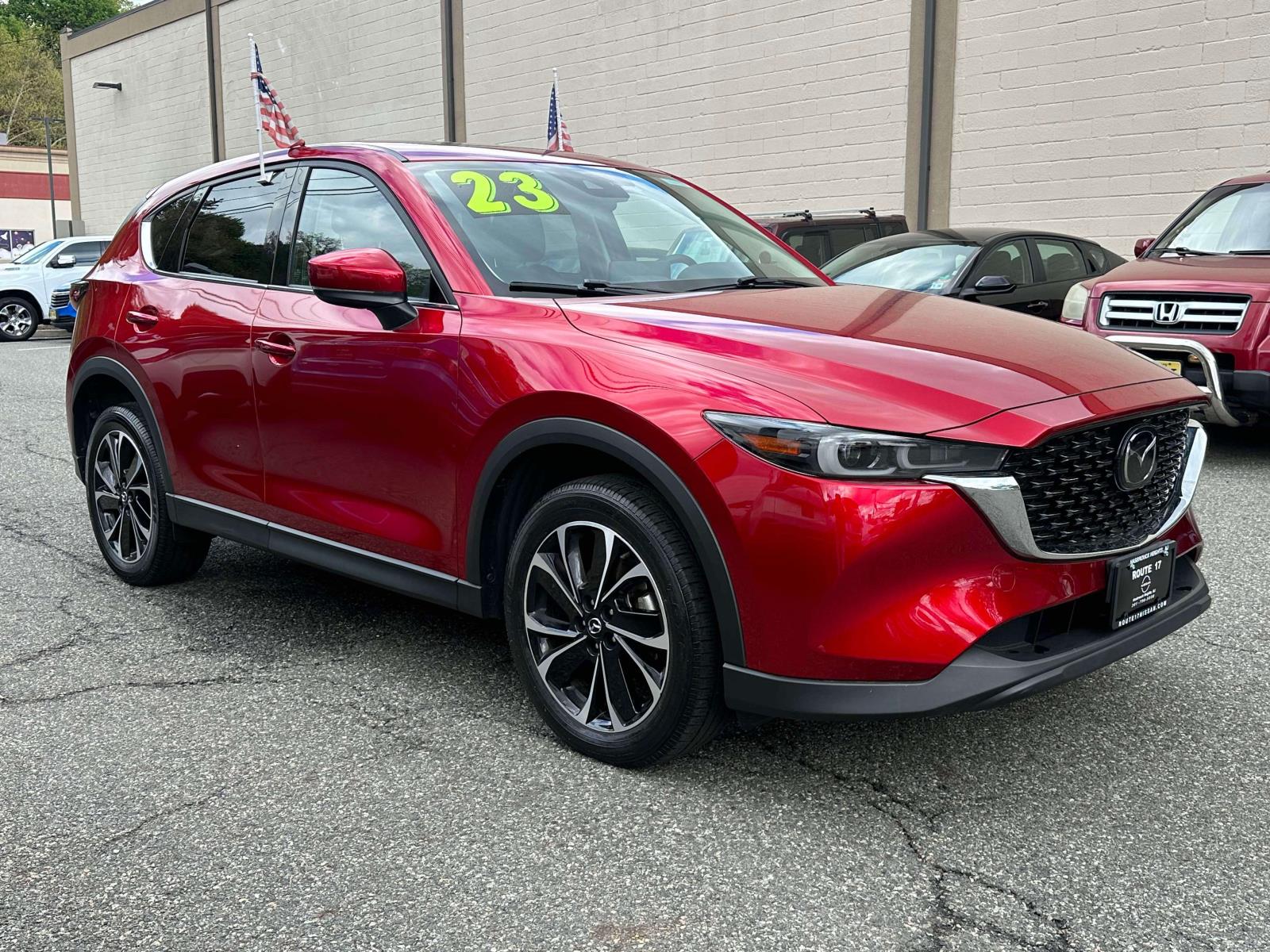 2023 Mazda CX-5 S Premium package Auto AWD's photo