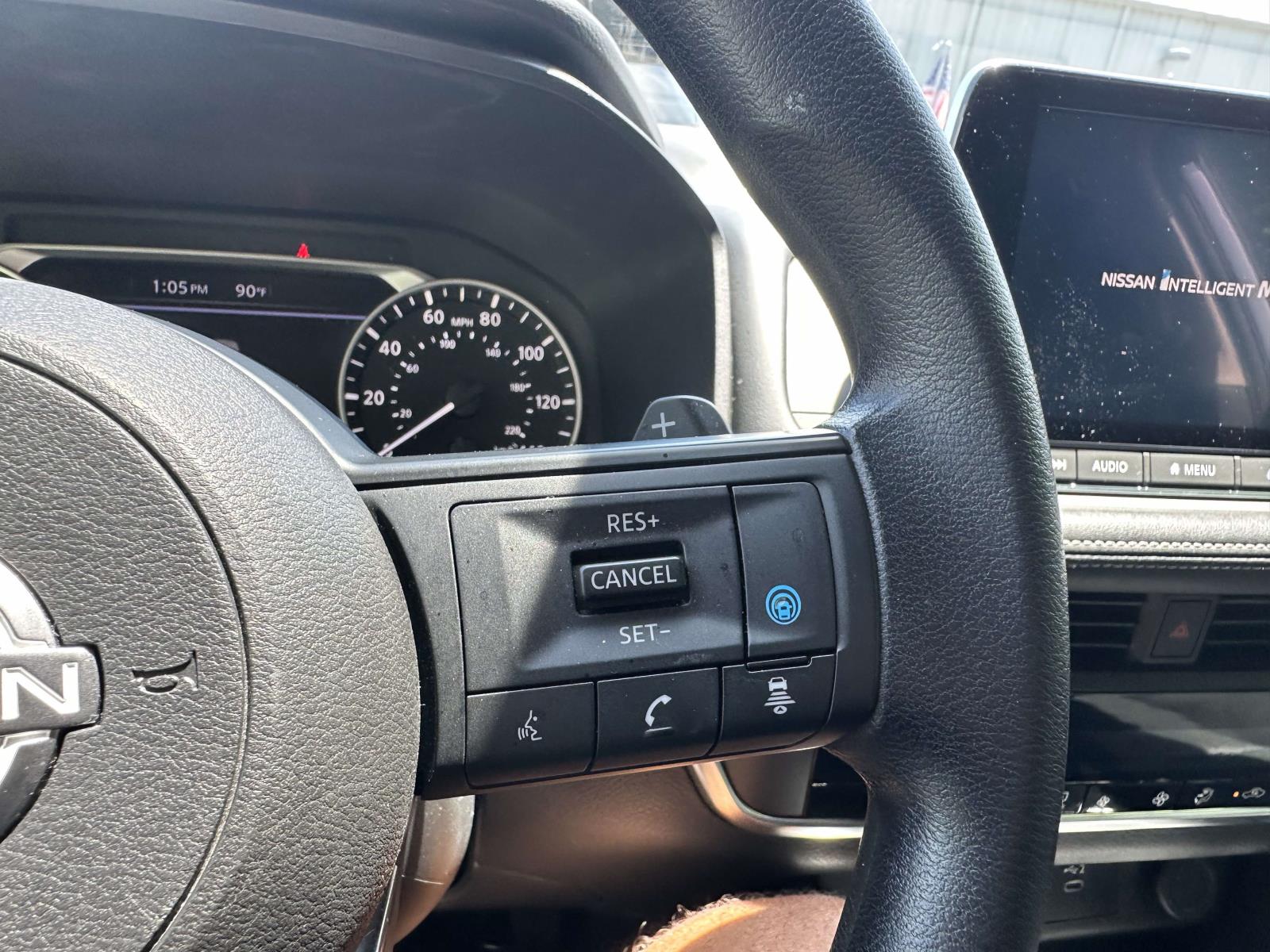 2024 Nissan Rogue SV - Photo 29
