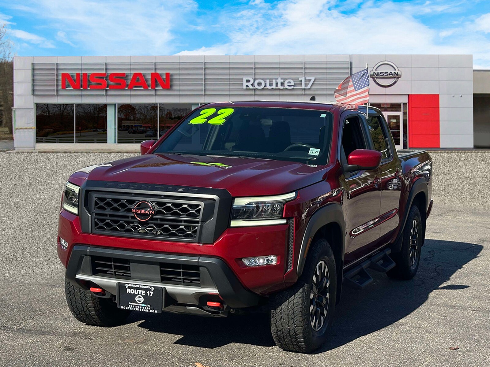 2022 Nissan Frontier PRO-4X photo 2