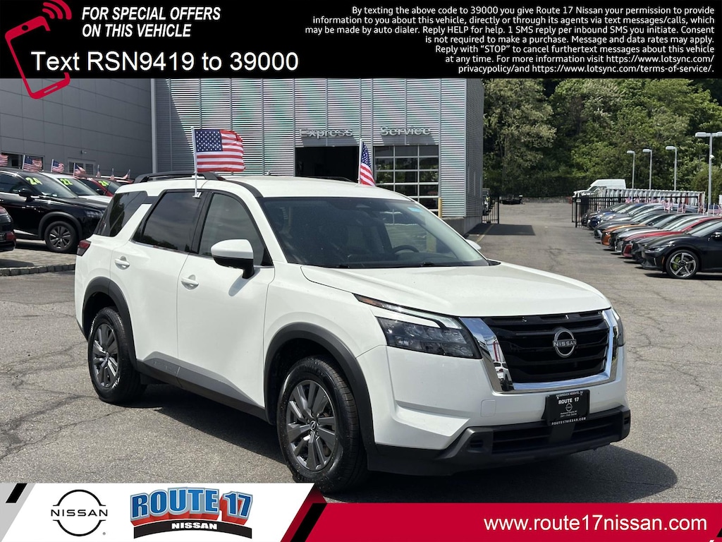 Certified 2025 Nissan Pathfinder SV SUV