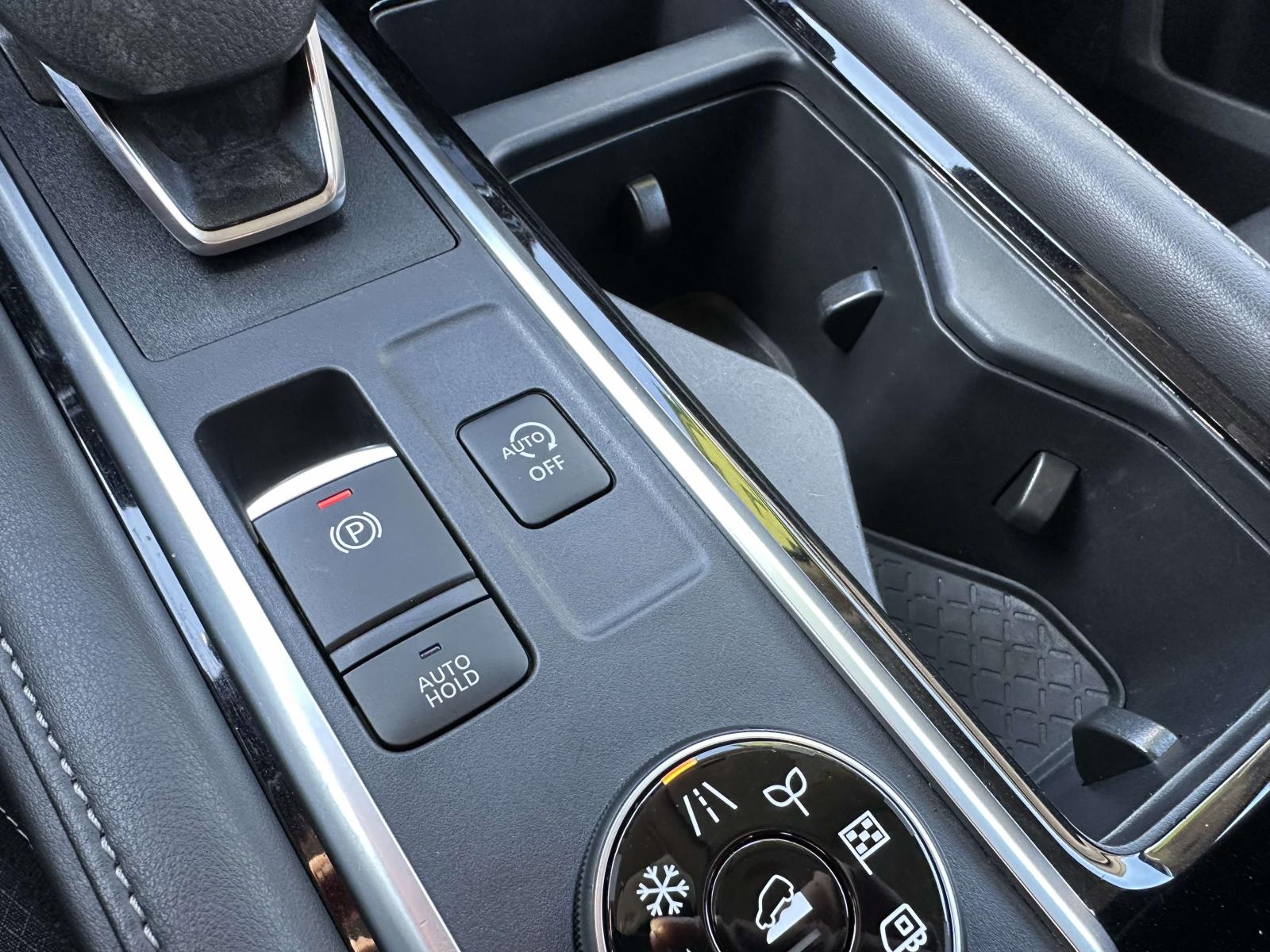 2024 Nissan Pathfinder SV - Photo 20