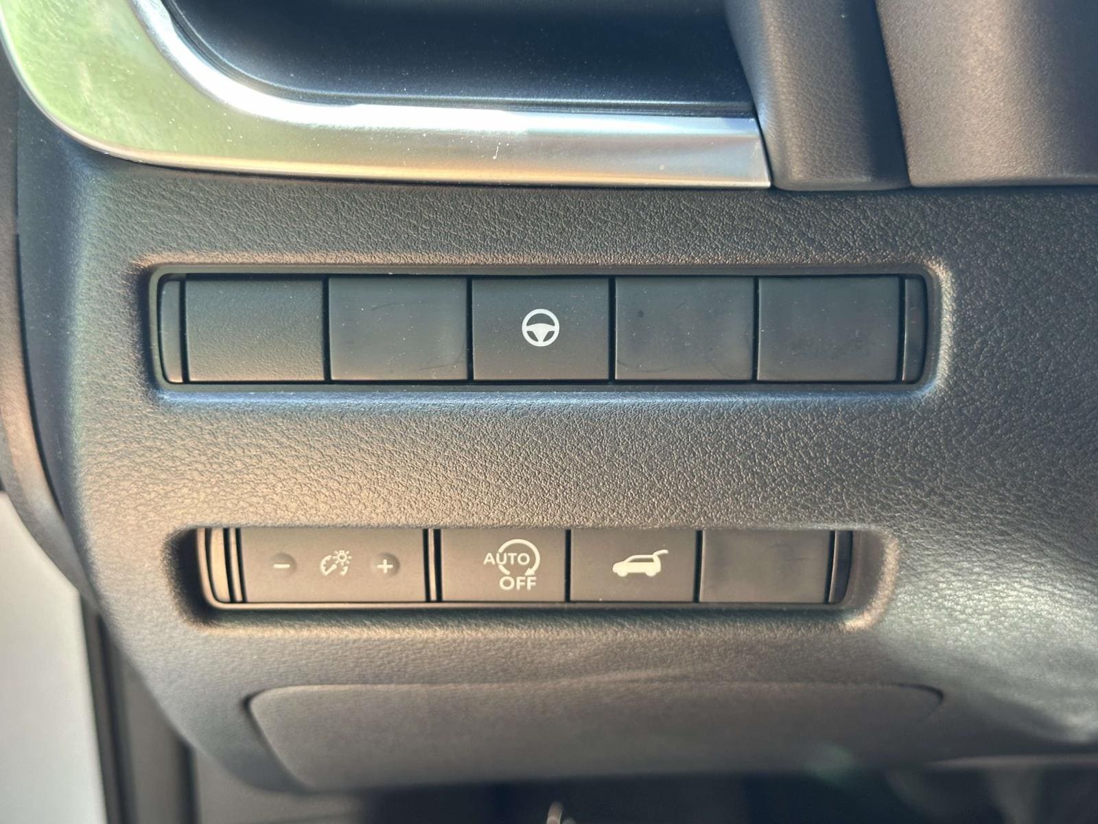 2024 Nissan Rogue SV - Photo 31