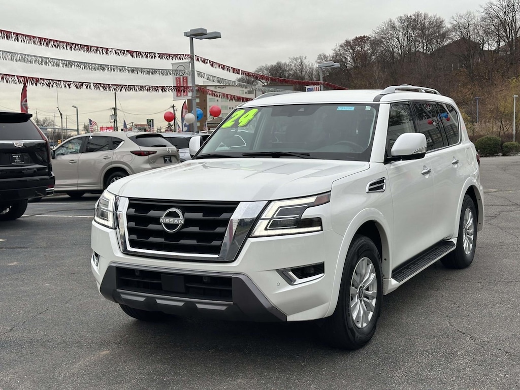 Used 2024 Nissan Armada SV SUV
