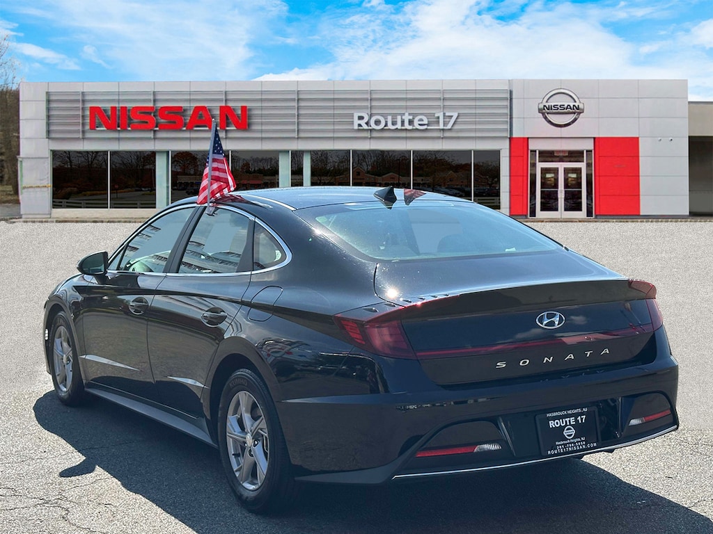 Used 2023 Hyundai Sonata SE Sedan