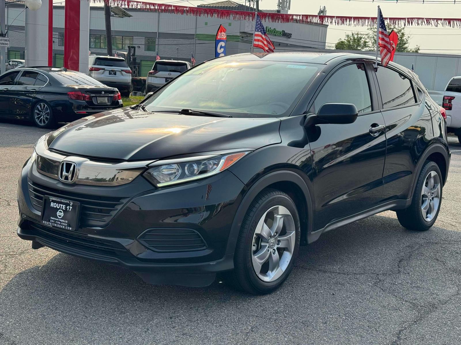 Used 2022 Honda HR-V LX with VIN 3CZRU6H34NM770956 for sale in Hasbrouck Heights, NJ