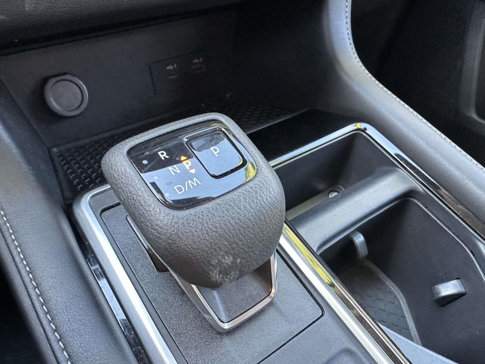 2024 Nissan Pathfinder SV - Photo 21